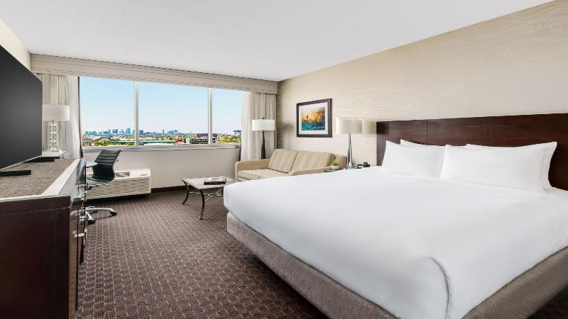 Phoenix Airport Plaza Hotel Phoenix Airport Plaza Hotel