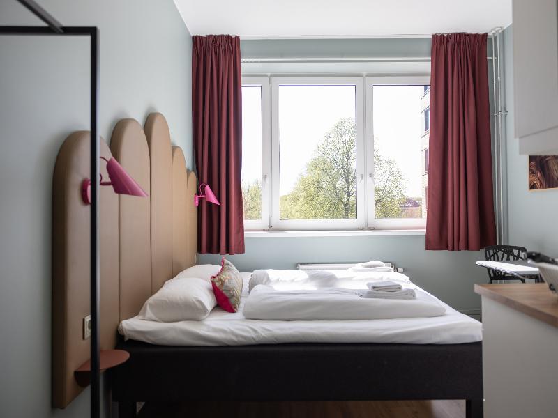 Bunks at Rode image