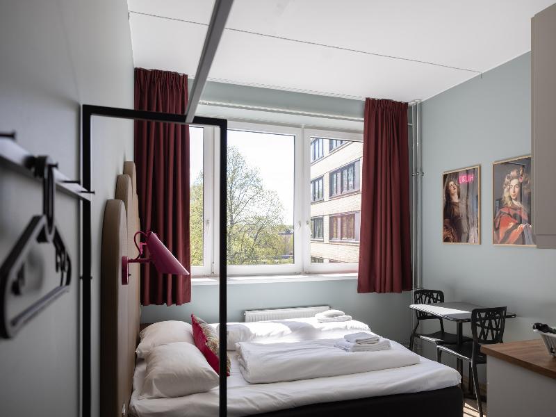 Bunks at Rode image