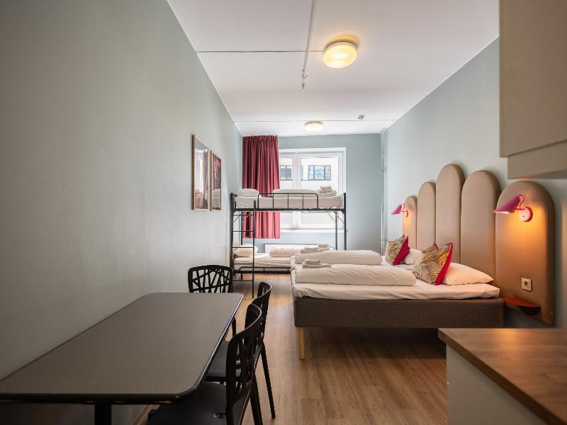Bunks at Rode image