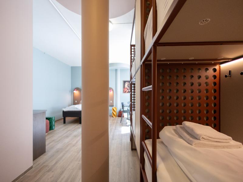 Bunks at Rode image