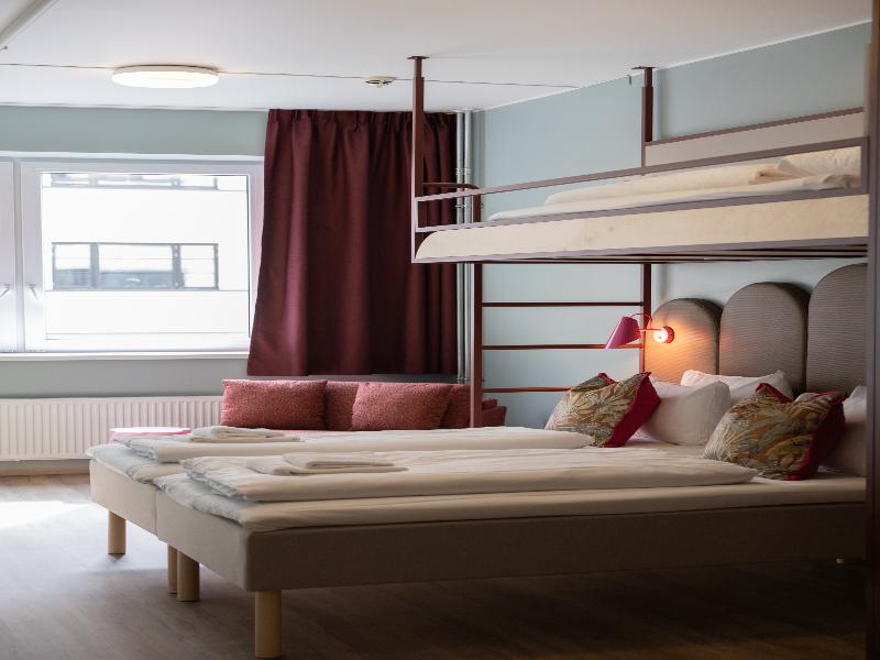 Bunks at Rode image