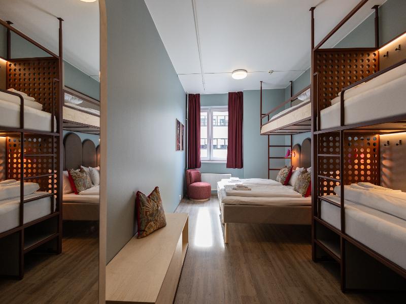 Bunks at Rode image