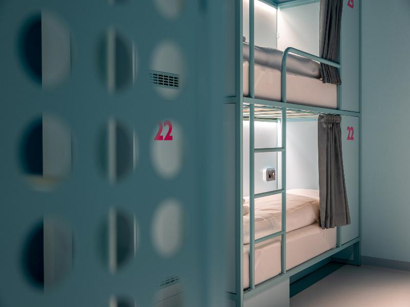Bunks at Rode image