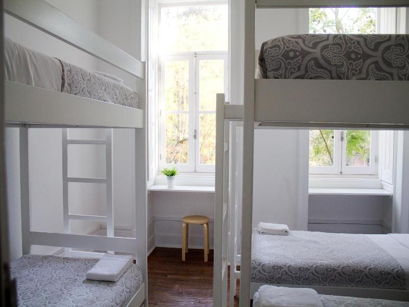 WW Hostel & Suites image
