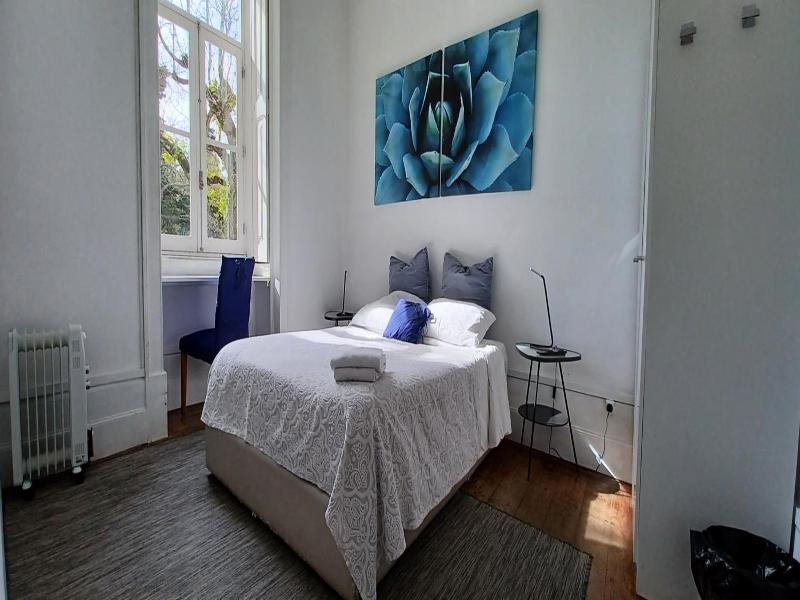 WW Hostel & Suites image