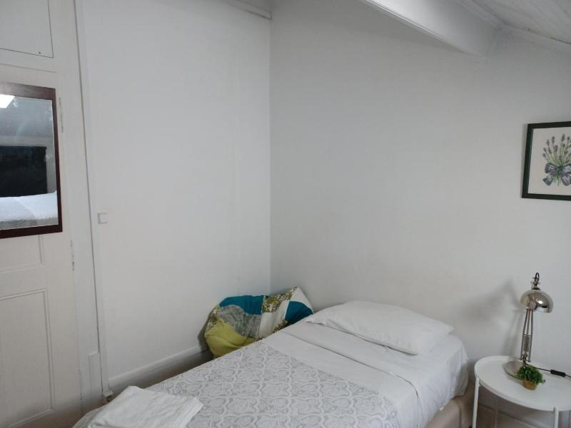 WW Hostel & Suites image