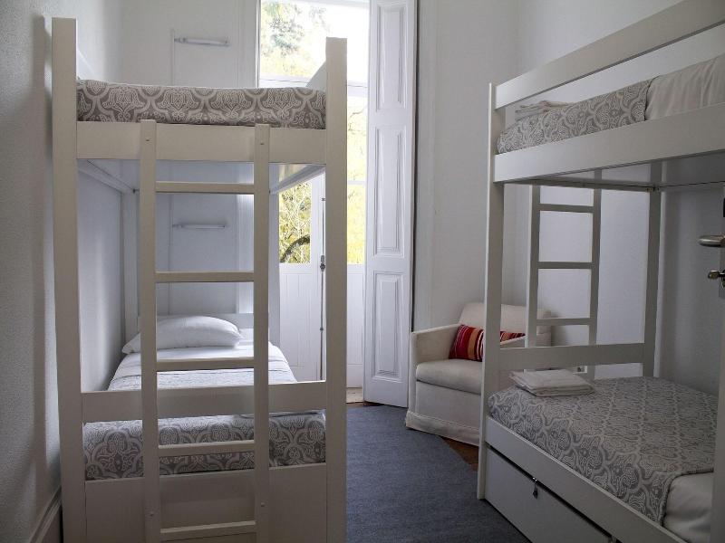 WW Hostel & Suites image
