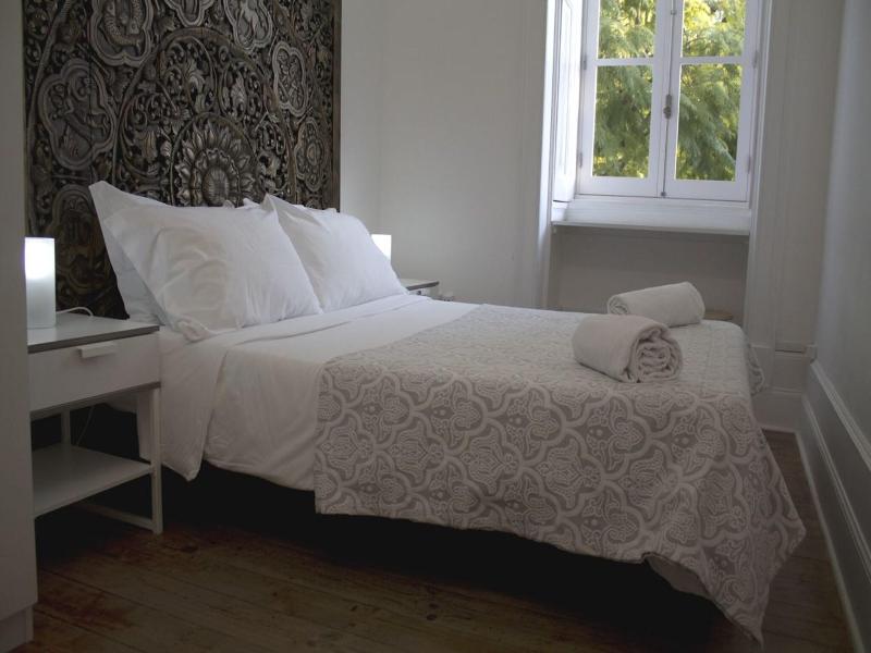 WW Hostel & Suites image