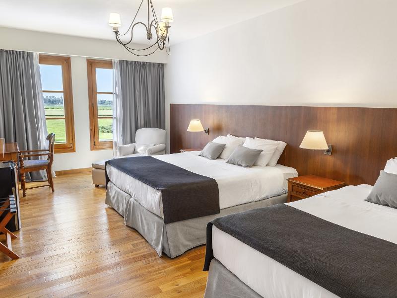 Wyndham Garden Lujan image