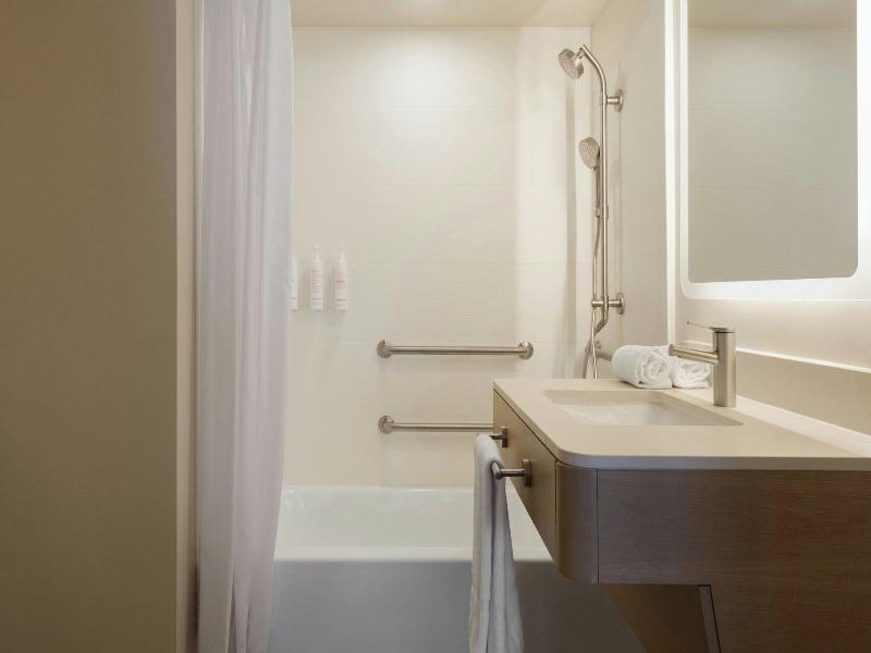Fort Lauderdale Marriott Pompano Beach Resort image
