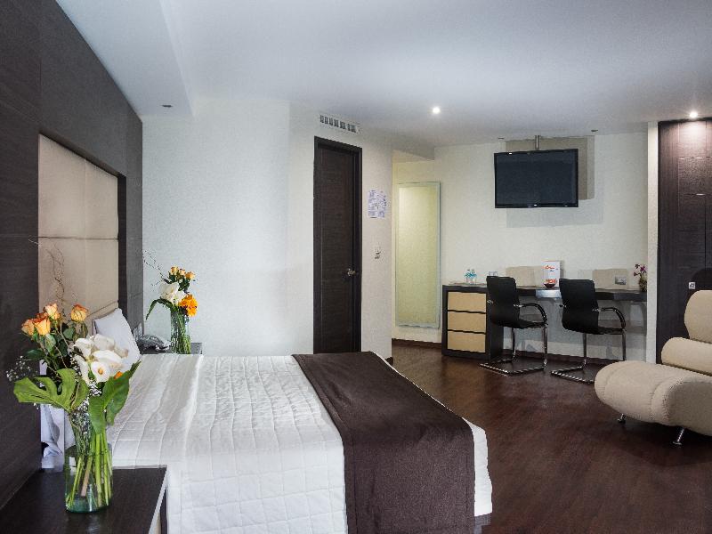 Hotel Astor image