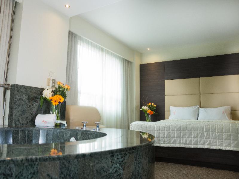Hotel Astor image