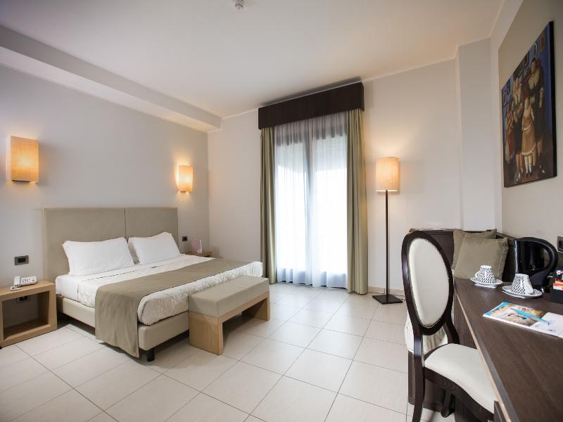 Lu Hotel Carbonia image