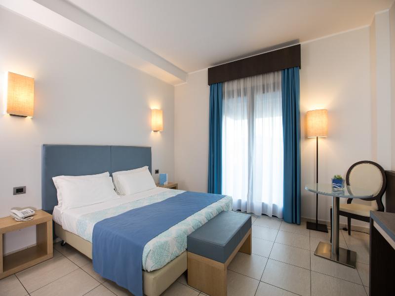 Lu Hotel Carbonia image