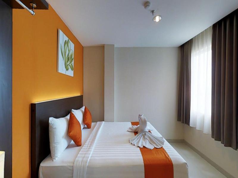 The Gloria Suites Grogol, Jakarta image