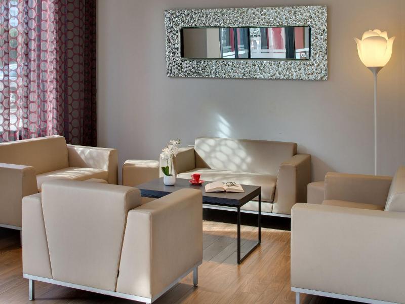 Beau Site Hotel image
