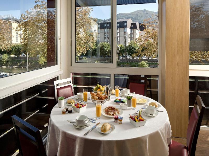 Beau Site Hotel image