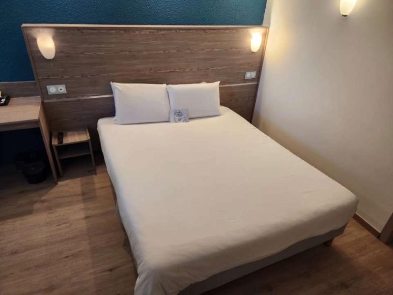 Comfort Hotel Cambrai image