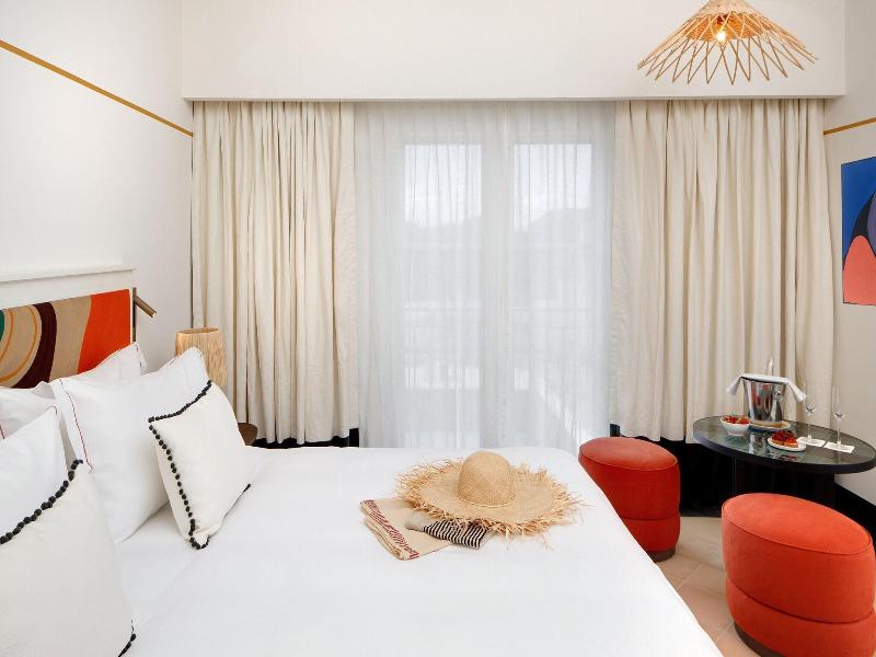 Hotel Lou Pinet image