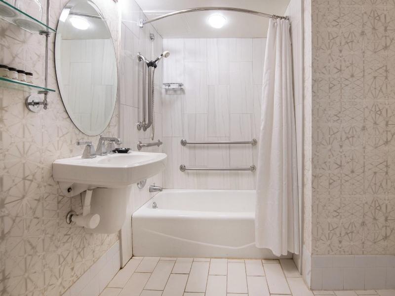 Sheraton Suites Philadelphia Airport image