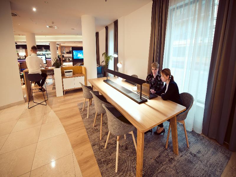 Holiday Inn Lodz image