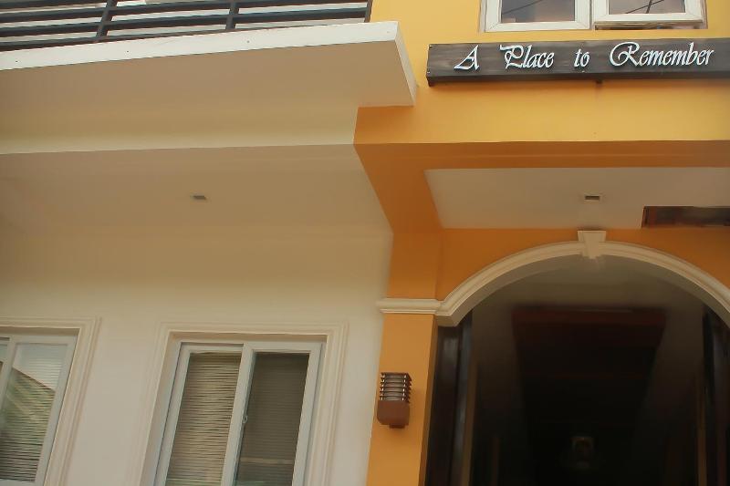 A Place to Remember by ZUZU