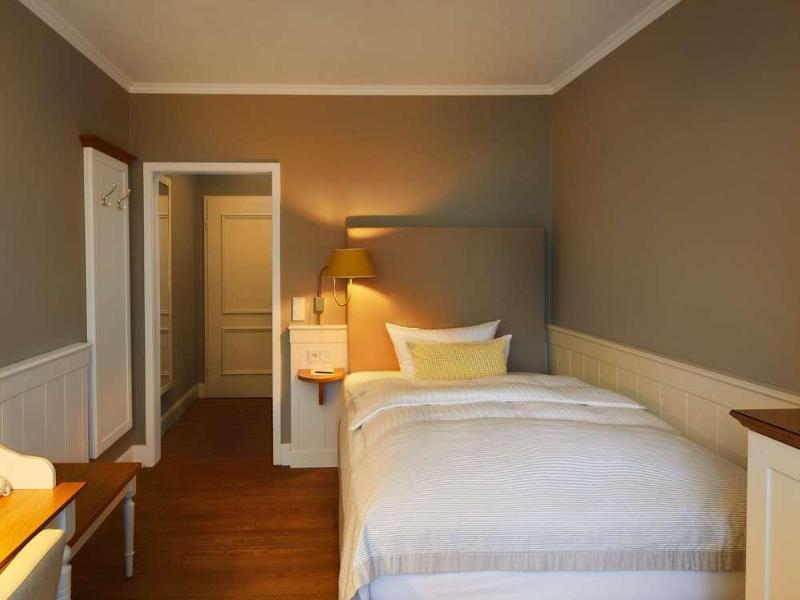 Romantik Hotel Fuchsbau image