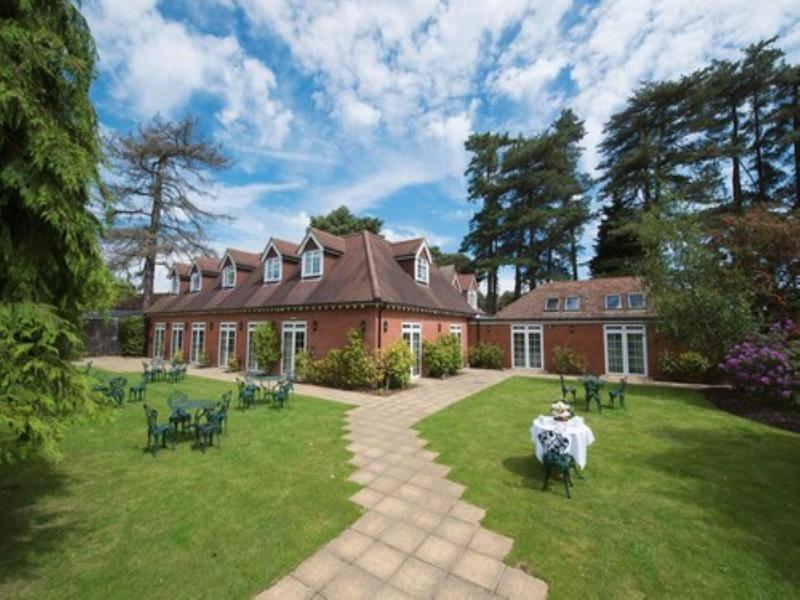 Beaulieu Hotel image