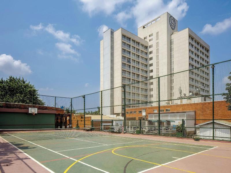 Sheraton Kampala Hotel image