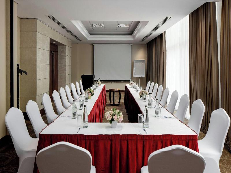 Sheraton Kampala Hotel image