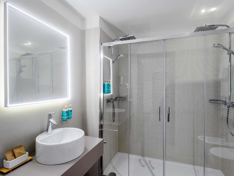 Novotel Parma Centro image