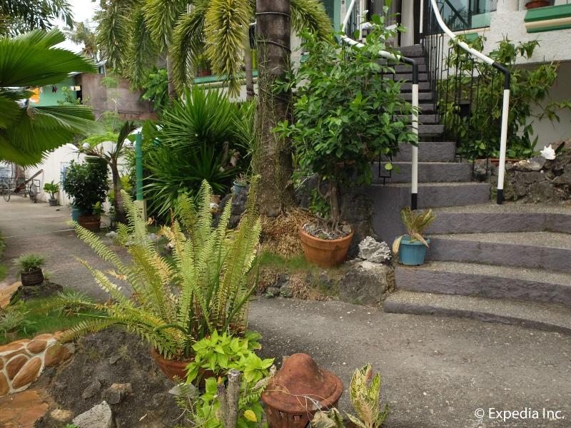 Turtle Inn Resort image