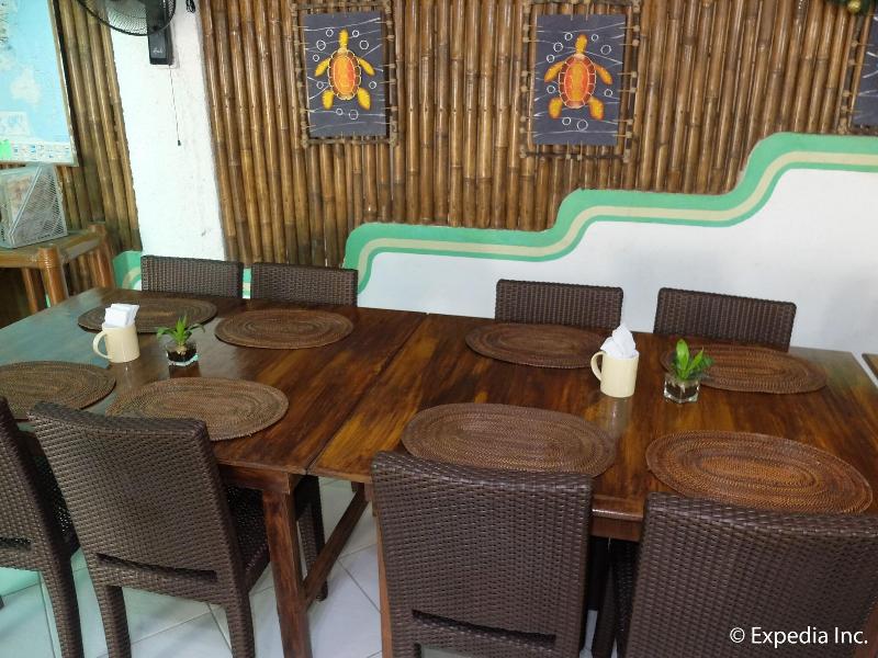 Turtle Inn Resort image