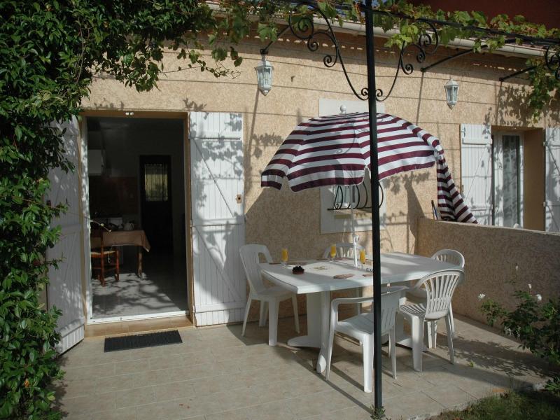 Hotel Festival Sud Suites image