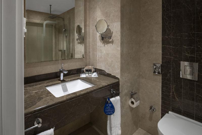 Rotta Hotel Istanbul image