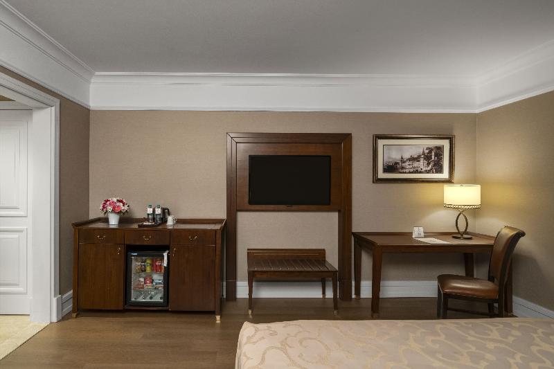 Rotta Hotel Istanbul image