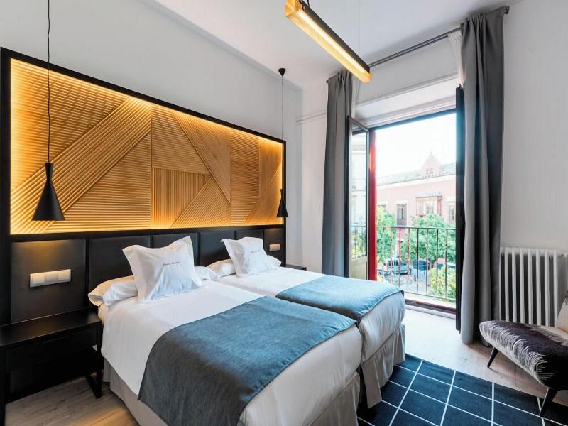 Hotel Sevilla image