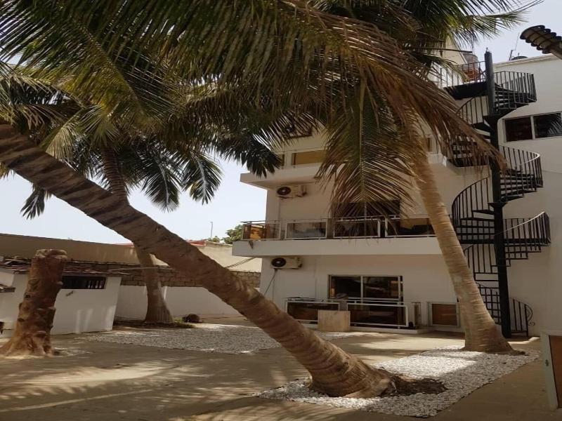 Wavecrest Hotel image