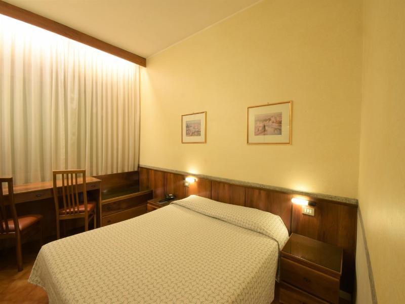 Euromotel Croce Bianca image