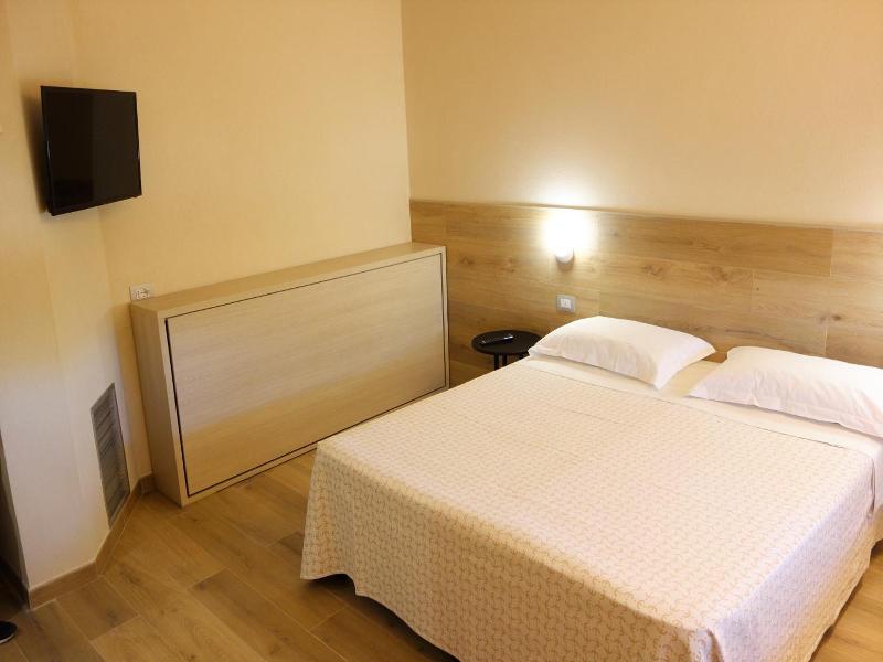 Euromotel Croce Bianca image