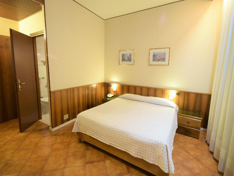 Euromotel Croce Bianca image