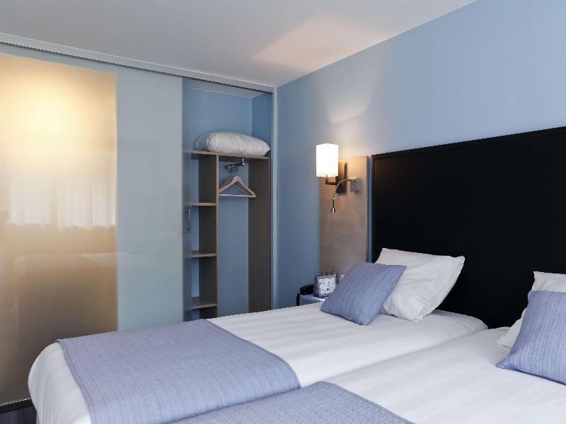 Kyriad Lyon Sud - Sainte Foy image