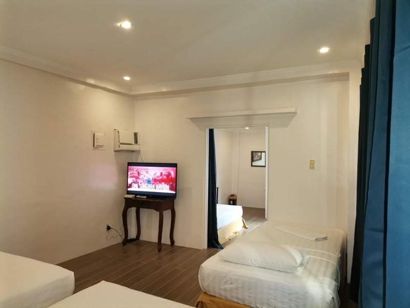 Island Inn Boracay image