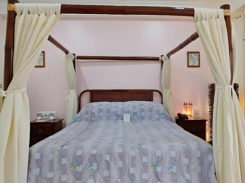 Surfside Boracay Resort & Spa image