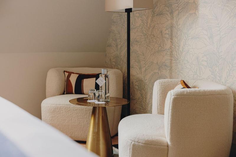 Cèdre Beaune, A Beauvallon Hotel & Spa image