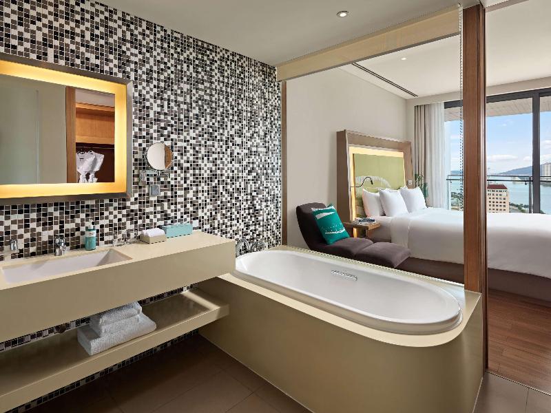 Novotel Danang Premier Han River image