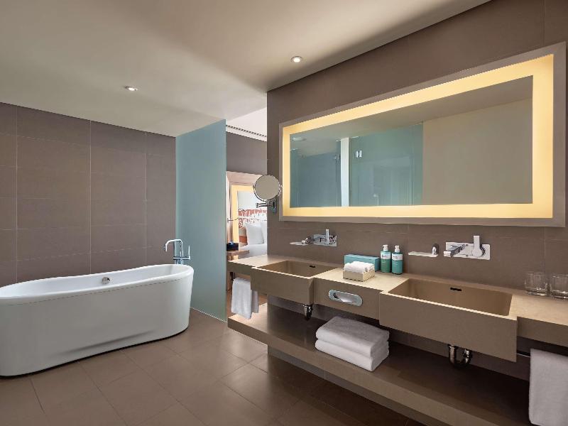 Novotel Danang Premier Han River image