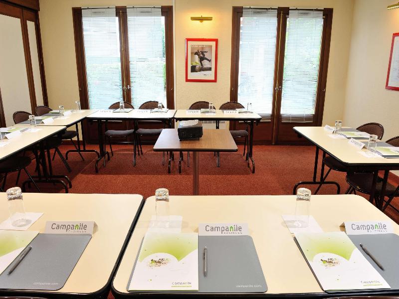 Campanile Marmande image