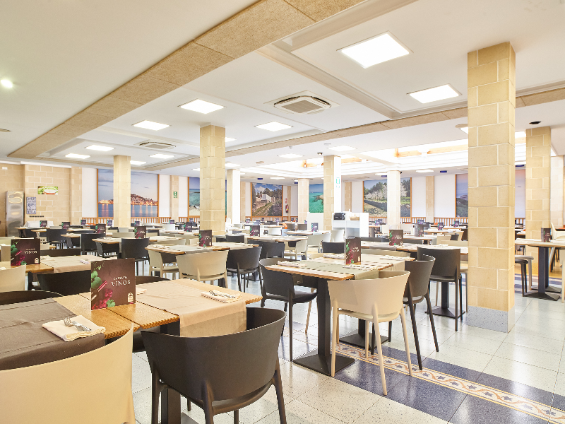 Invisa Hotel Club Cala Blanca image